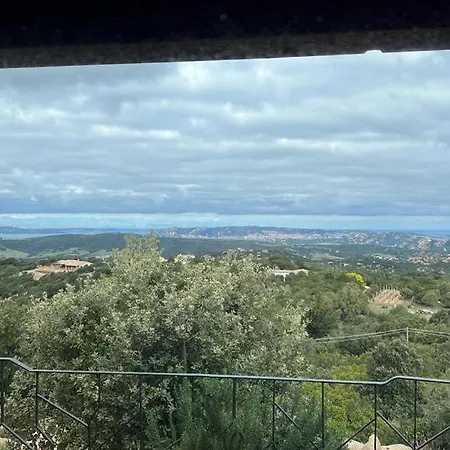 فيلة Leccio